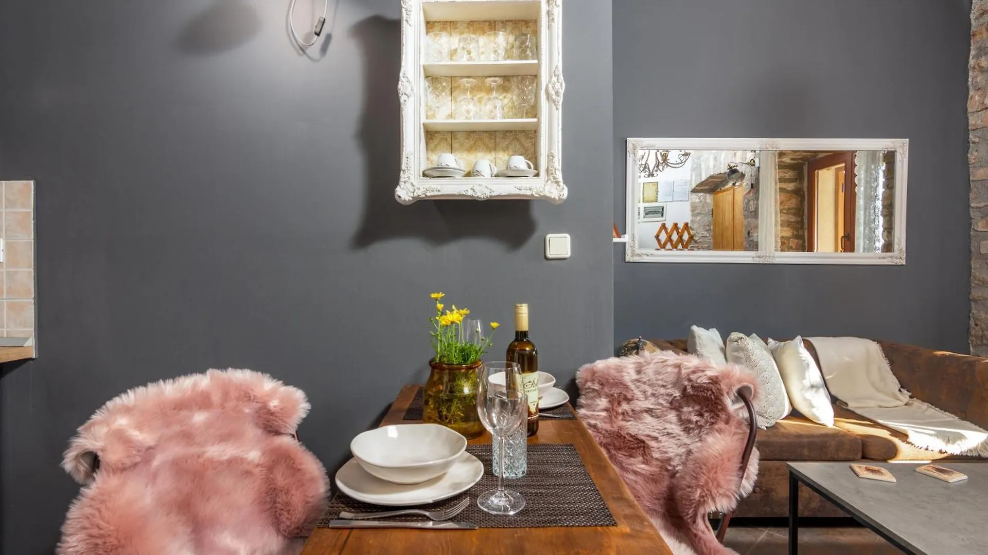 Apartments And Rooms With Parking Space Loborika, Pula - 12983 Marcana 5*,